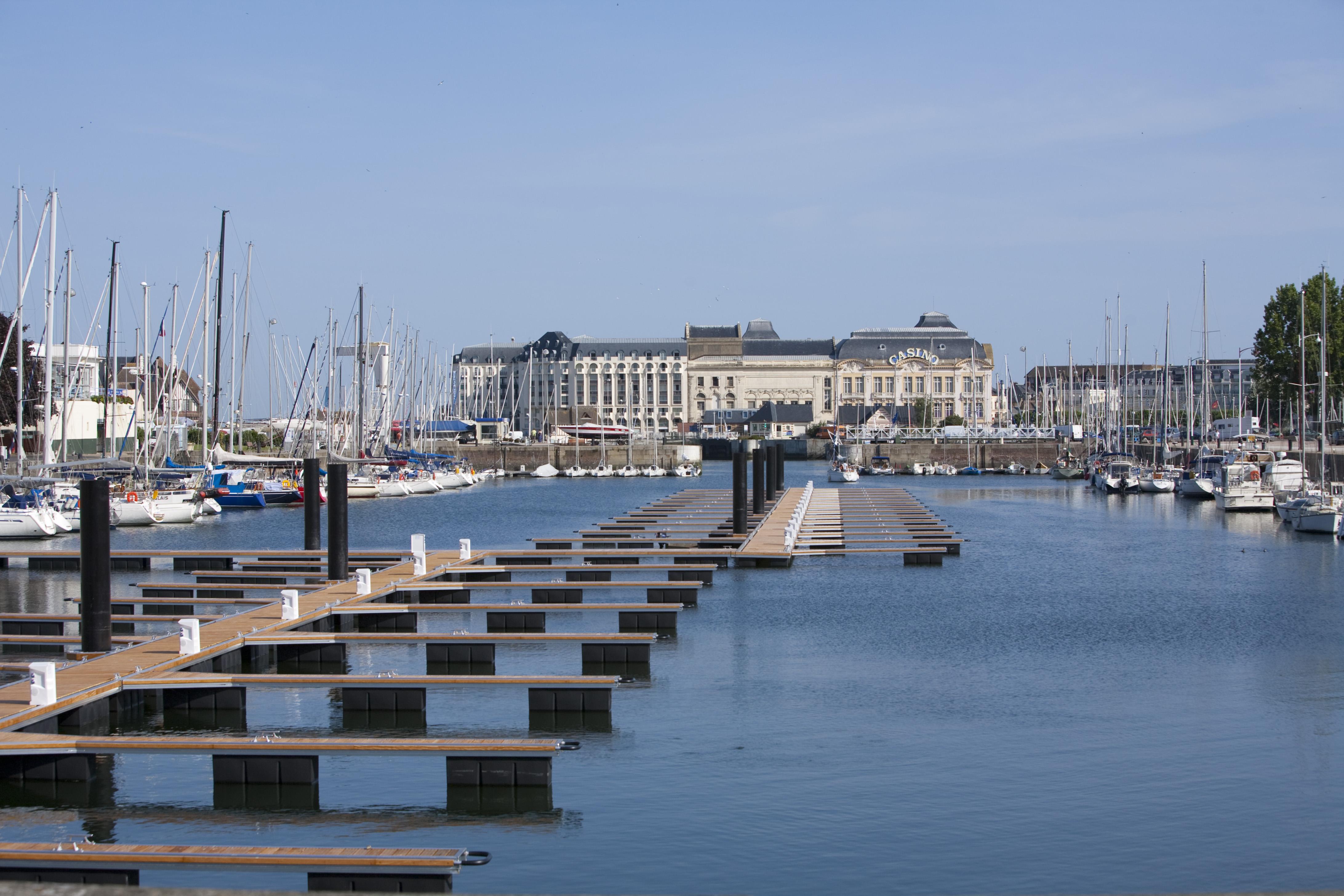Sowell Residences Le Port Trouville-sur-Mer Eksteriør bilde