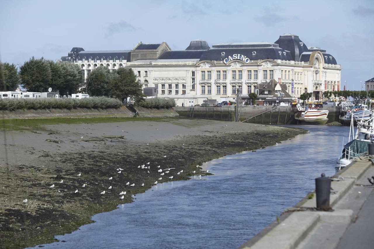 Sowell Residences Le Port Trouville-sur-Mer Eksteriør bilde